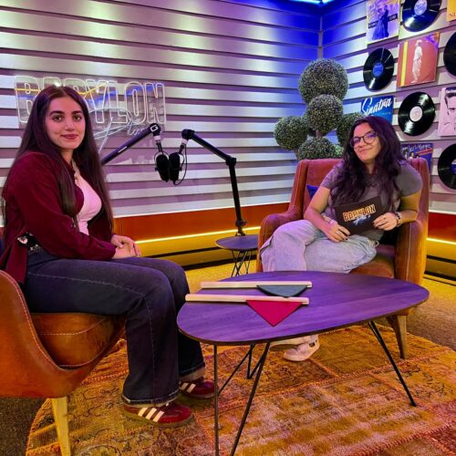 La French Touch – Dilan with Zara et Dahat les jeunes bachelieres